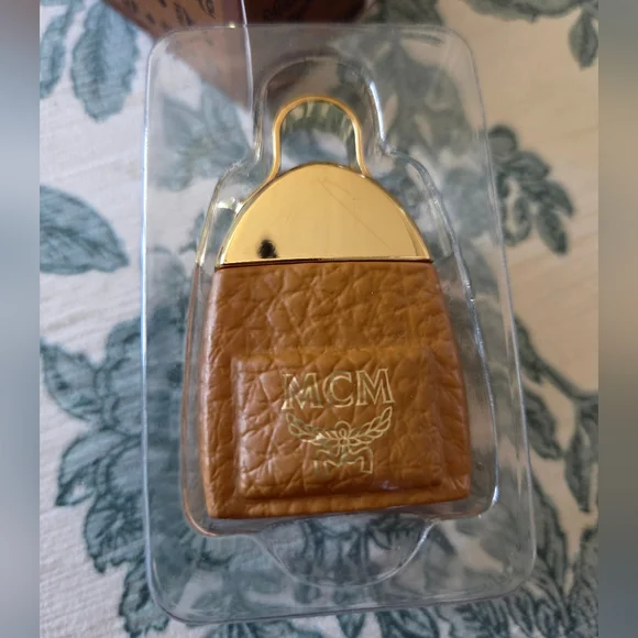 🍬NIB MCM Gold and Tan Mini Perfume💛 - Picture 3 of 4
